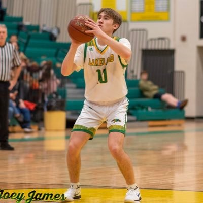 Profile Picture of Carson Seay (@SeayCarson) on Twitter