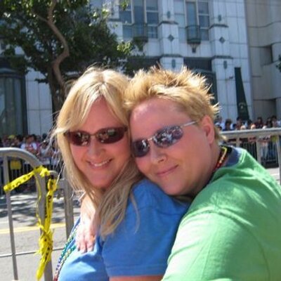 Profile Picture of Kerry Lambert (@kazoogal23) on Twitter