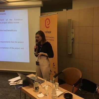 Profile Picture of Maud Graindorge (@GraindorgeMaud) on Twitter