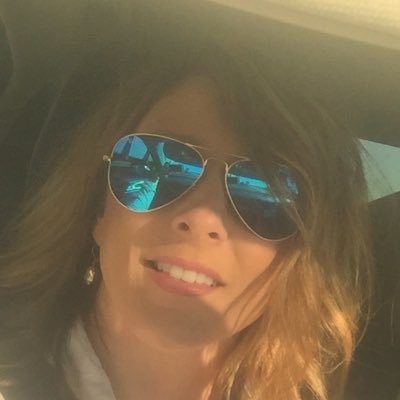 Profile Picture of Kim Darnell (@kimdarnell002) on Twitter