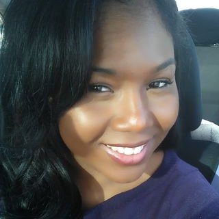 Julia Nickerson - Twitter Profile Picture of Julia Nickerson (@NickersonJulia) on Twitter