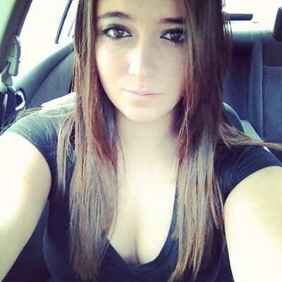 Profile Picture of Melanie Johnson (@MelPaige1093) on Twitter