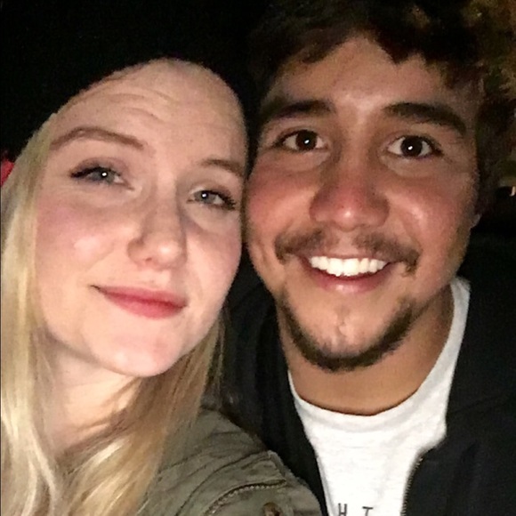 Profile Picture of Jasmine Reading (@jasminemreading) on Poshmark