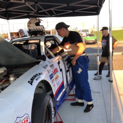 Profile Picture of Mike Hryniuk (@MHryniuk1515) on Twitter