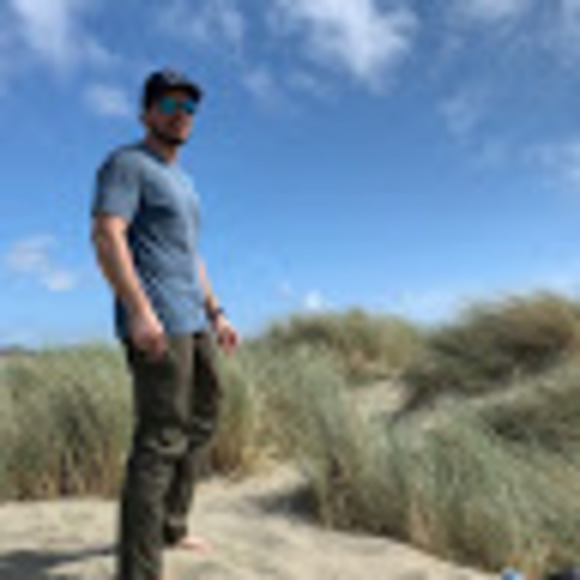 Profile Picture of Mat Rzucidlo (@matrzucidlo) on Poshmark