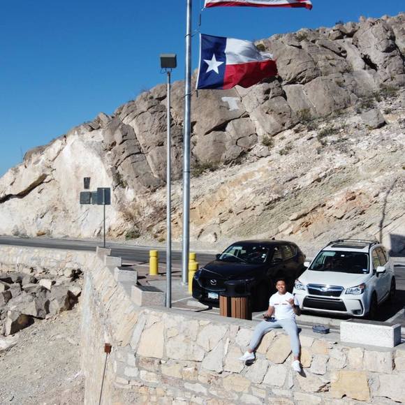 Bill harbert Serrano - Poshmark Profile Picture of Bill harbert Serrano (@chinogu0524) on Poshmark