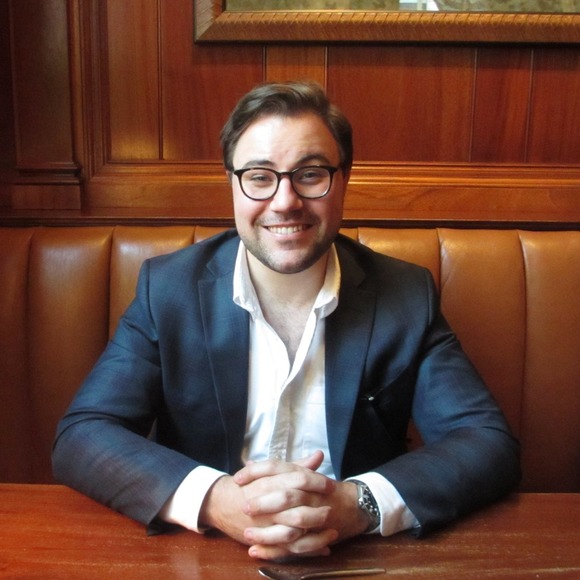 Profile Picture of James Peel (@jamespeel) on Poshmark