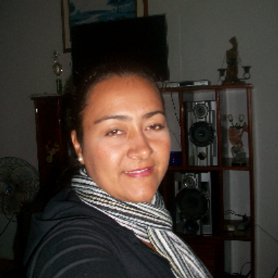 Profile Picture of Yolanda Escobar (@yoliesco75) on Twitter