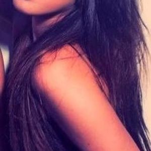 Profile Picture of Isabella Albuquerque (@lorii) on Myspace