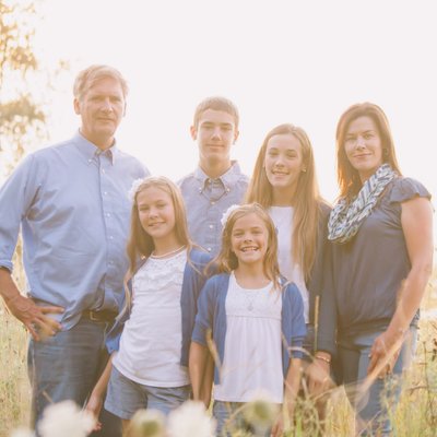Profile Picture of Lori Gard (@lori_gard) on Twitter