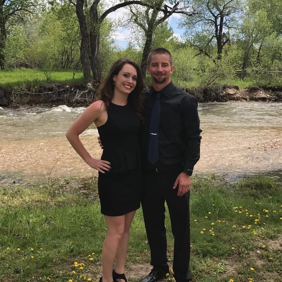 Profile Picture of Jessica Asire (@jessica_asire) on Poshmark