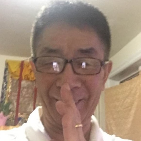 Profile Picture of Lodoe Gelek (@lodoegelek) on Poshmark