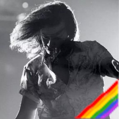 Profile Picture of I Miss Home (old 1D) (@tweetingdouche) on Twitter