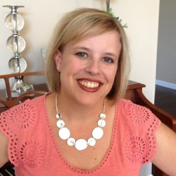 Profile Picture of Courtney Griese (@cgriese1) on Poshmark