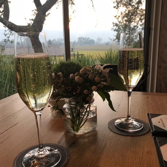 Profile Picture of Kim Teal (@kimteal) on Poshmark