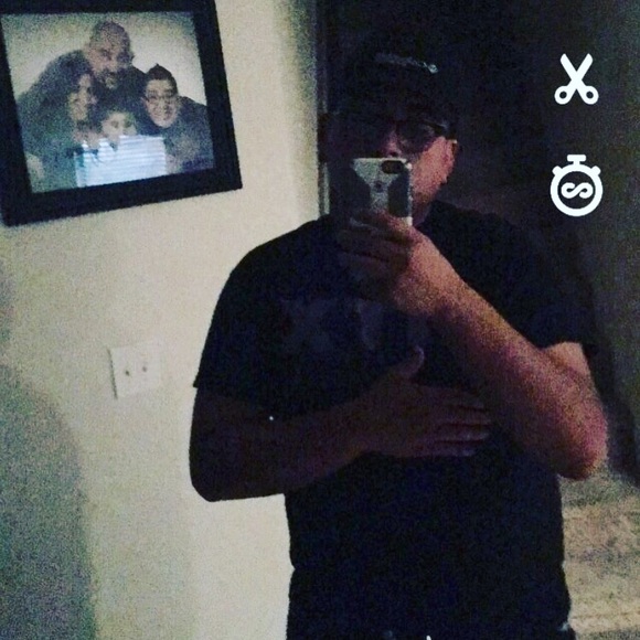 Profile Picture of Daniel Beltran (@daniel_beltran) on Poshmark