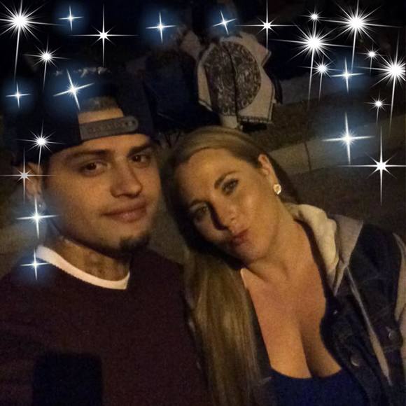 Profile Picture of Paul Uribe jr. (@es20) on Poshmark