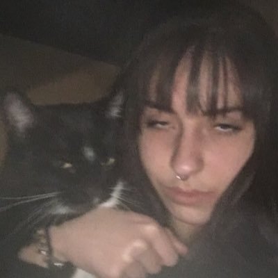 Profile Picture of Aaron Carters Bones (@aaroncarterbone) on Twitter