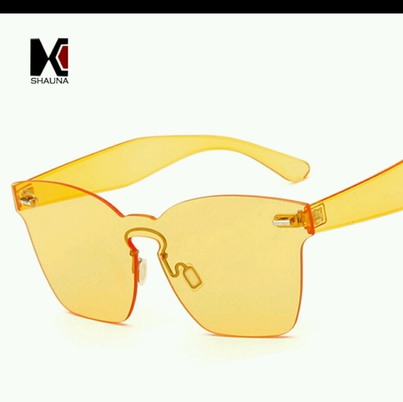 Profile Picture of Bigieta Mensah (@kizeta) on Poshmark