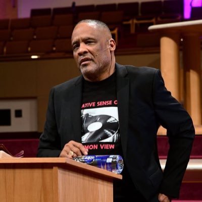 Profile Picture of Rev. Mark E. Whitlock Jr. (@MarkEWhitlockJr) on Twitter