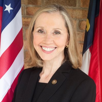 Profile Picture of Terry Van Duyn (@TerryVanDuynNC) on Twitter