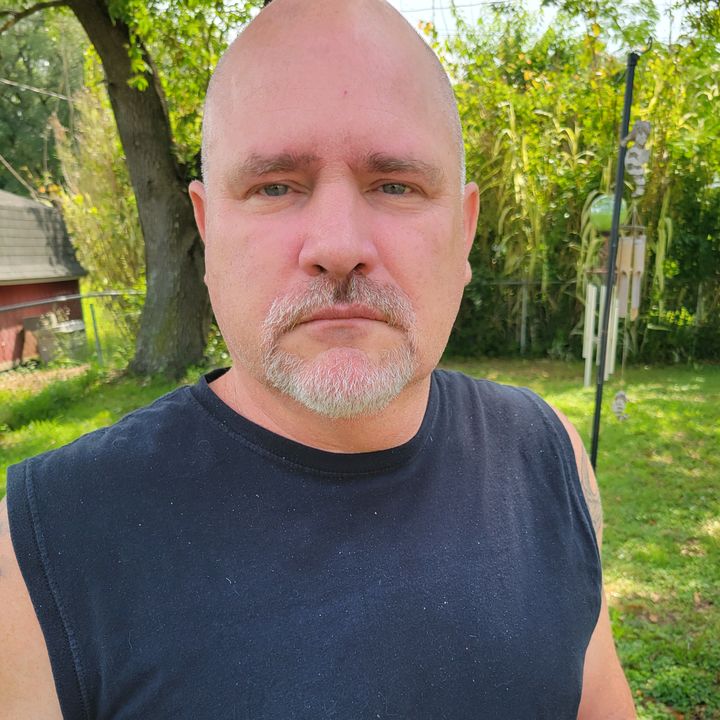 Profile Picture of Brad (@bradlynch30) on Tiktok