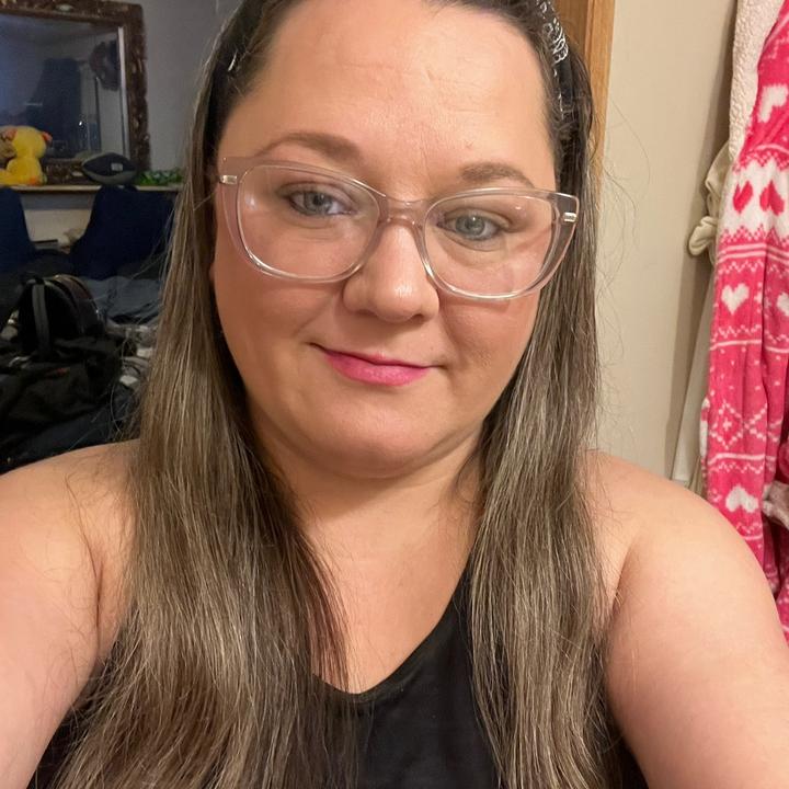 Profile Picture of Tina Fields (@@tinafields1986) on Tiktok