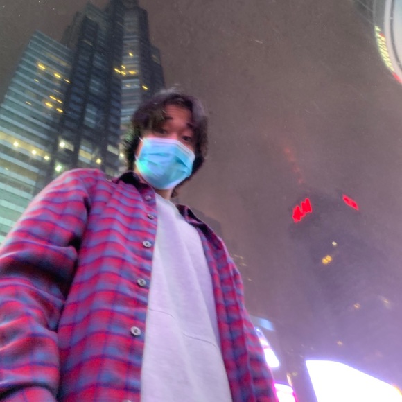 Profile Picture of Jae-hoon Choi (@jaehoonchoi130) on Poshmark