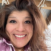 Profile Picture of Michele Huff (@MicheleHG) on Youtube