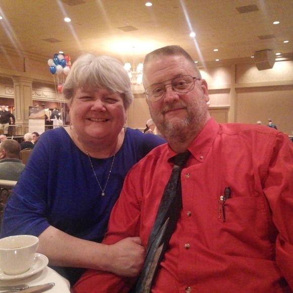 Profile Picture of Karen Hooks (@poshcookie) on Poshmark