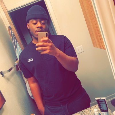 Profile Picture of Muhamed A.S😈👅 (@MohamedArouna) on Twitter