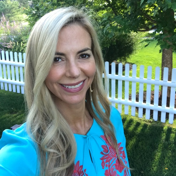 Profile Picture of Whitney Strehle (@whitmcd) on Poshmark