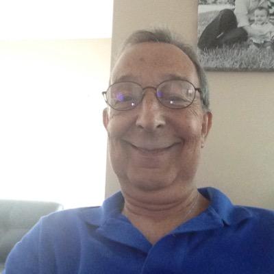 Profile Picture of David Recht (@store1946) on Twitter