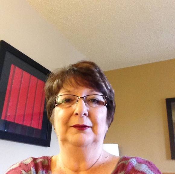 Profile Picture of Nancy Fryberger (@nmfryberger) on Poshmark