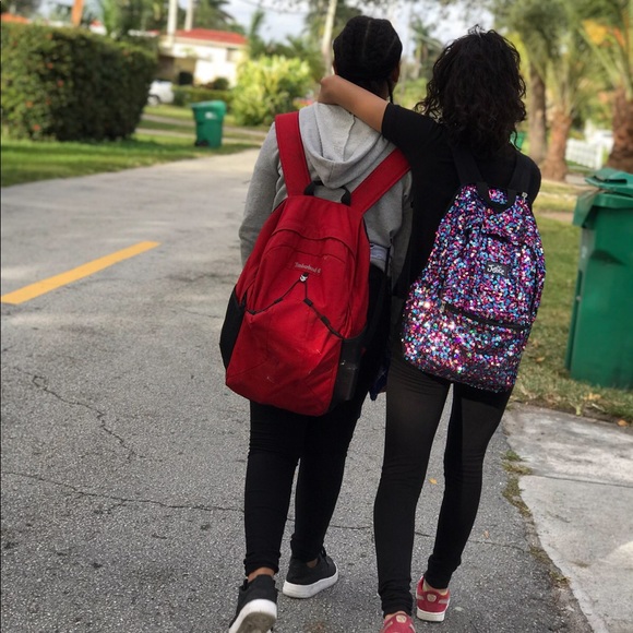 Profile Picture of Dominican Ari (@dominicanari) on Poshmark