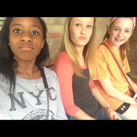 Profile Picture of Sterling C (@sterlingcotton) on Poshmark