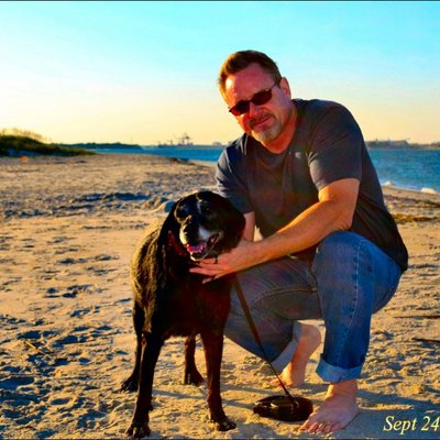 Profile Picture of USNCPO #Resistance (@CraigCo62) on Twitter