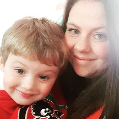 Profile Picture of Helen Hales (@HelenHales8) on Twitter