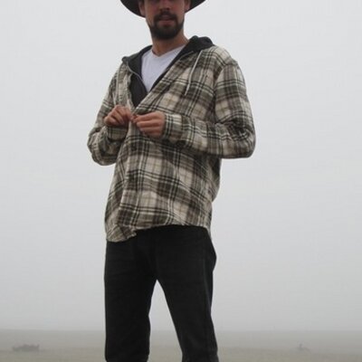 Profile Picture of Julian Smith-Newman (@juliansmithnewm) on Twitter