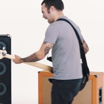 Profile Picture of Joe Trohman Expert (@YBloodChronicle) on Twitter