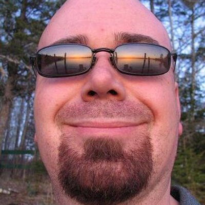 Profile Picture of J Brian Piggott (@PHPRDESIGN) on Twitter