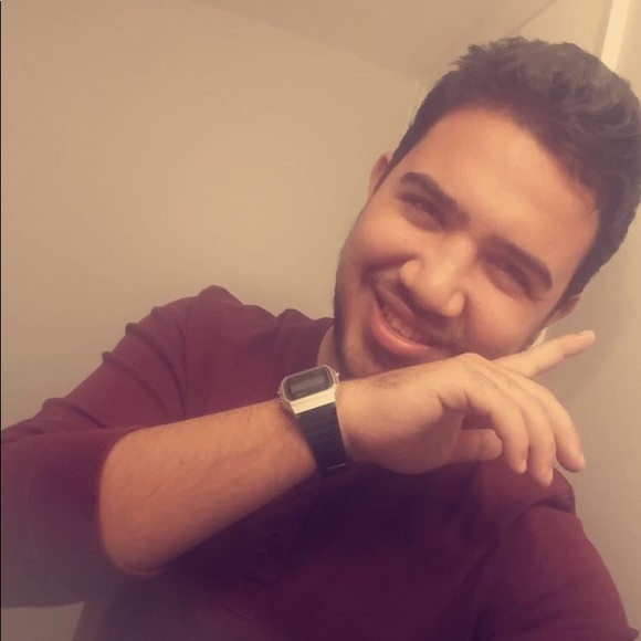 Profile Picture of Daniel Olmo (@dolmo24_) on Poshmark