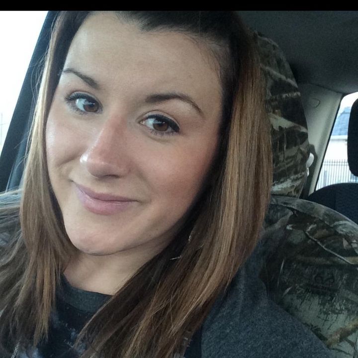 Profile Picture of taraapplegate4 (@taraapplegate4) on Tiktok