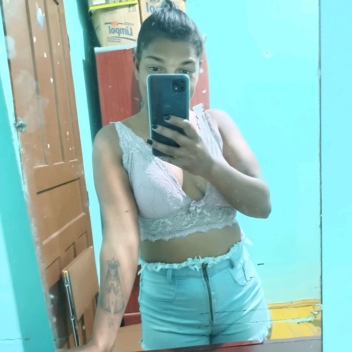 Profile Picture of Claudiane Forte (@claudianegoulart) on Tiktok
