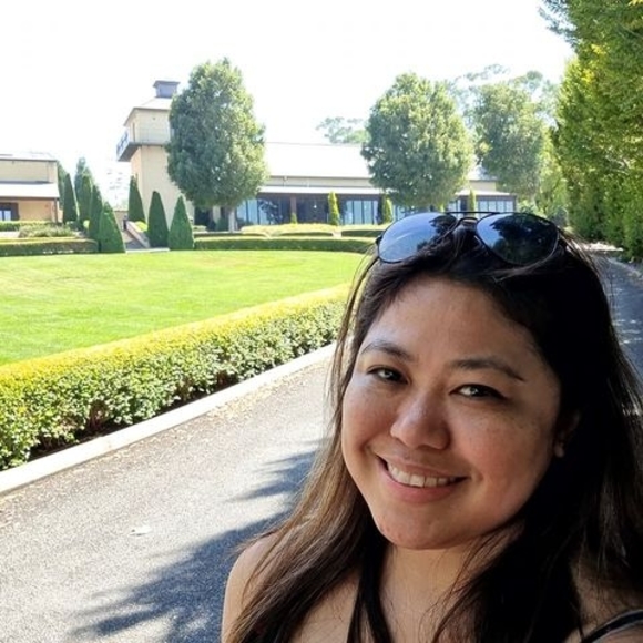 Profile Picture of Tin Dacanay (@tindolovino) on Poshmark