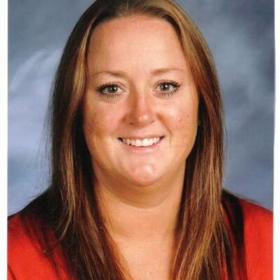 Profile Picture of Debbie McDowell (@debnrob96) on Twitter