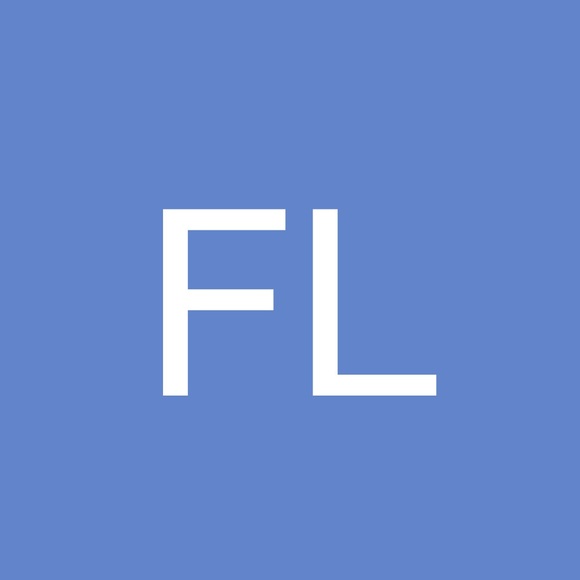 Profile Picture of Faye Liu (@fanghliu) on Poshmark