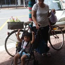 Profile Picture of Yvette Julian (@julian_yvette) on Twitter