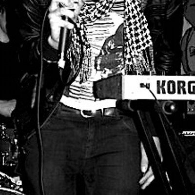 Profile Picture of Emo Communist (@TheJamesShow) on Twitter