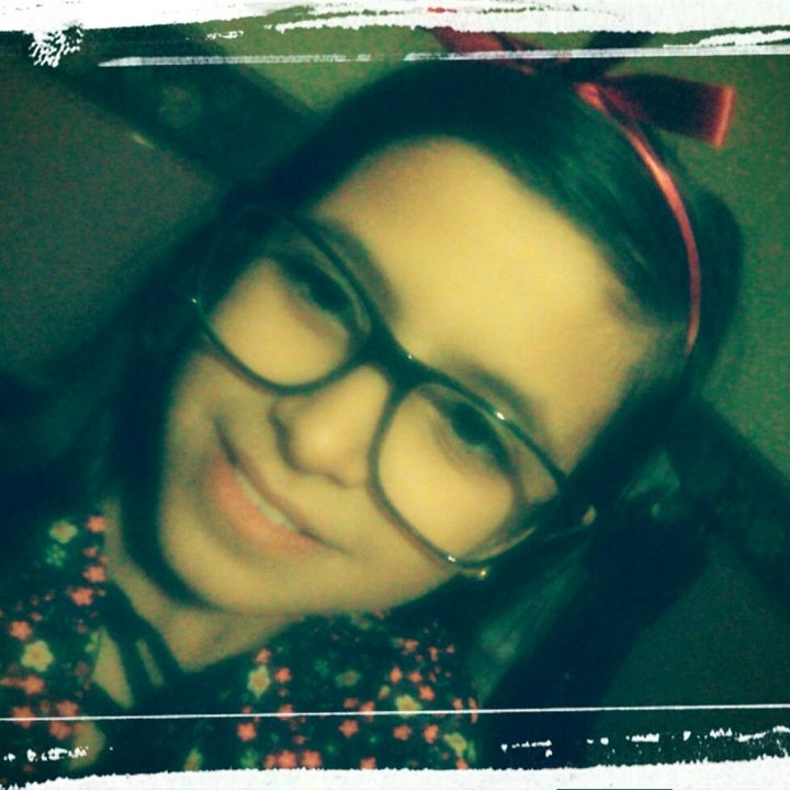 Profile Picture of Amalia Velarde (@amaliavelarde) on Tiktok